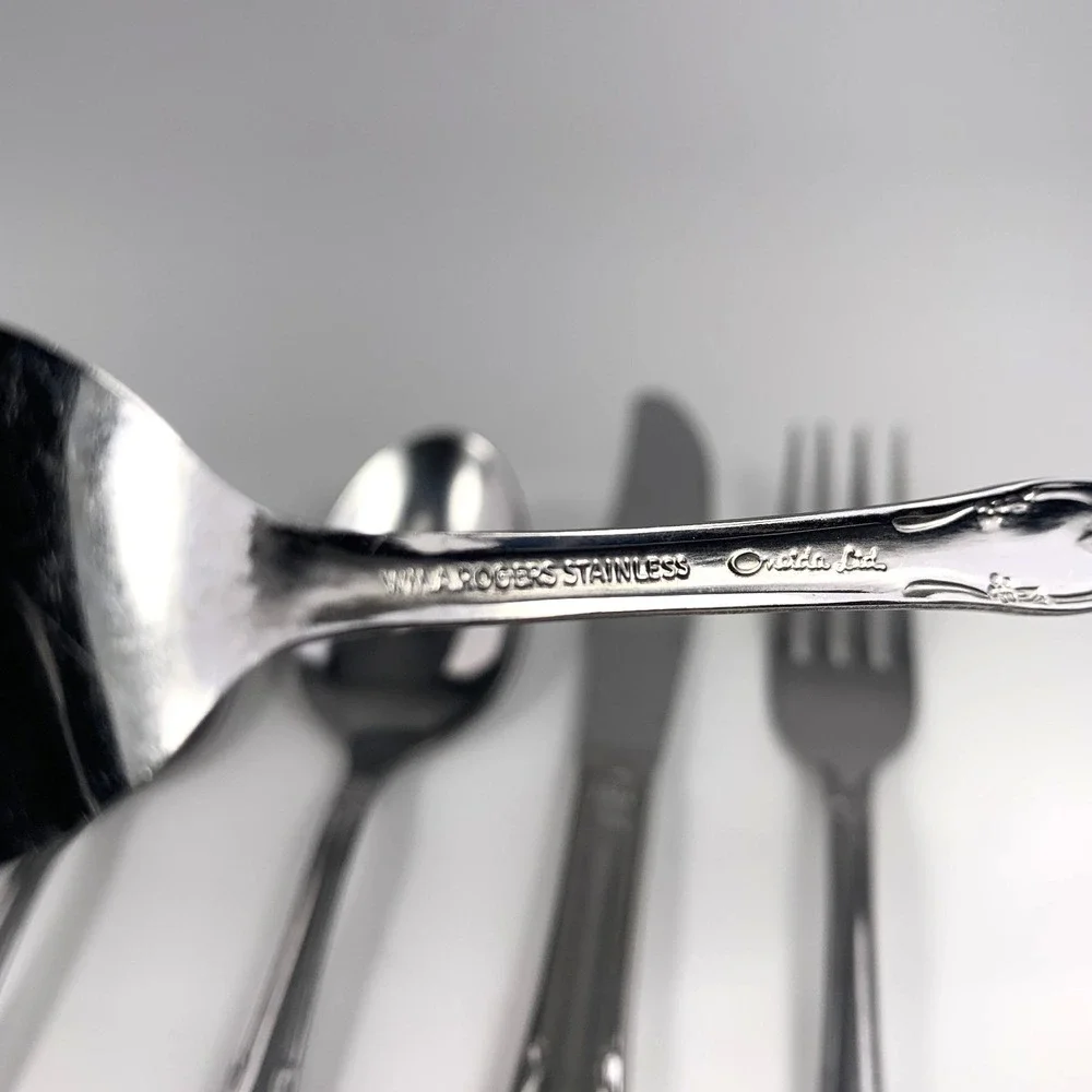 62pc Oneida Wm A Rogers Stainless Flatware - Fenway Daydream Forks Spoons Knives